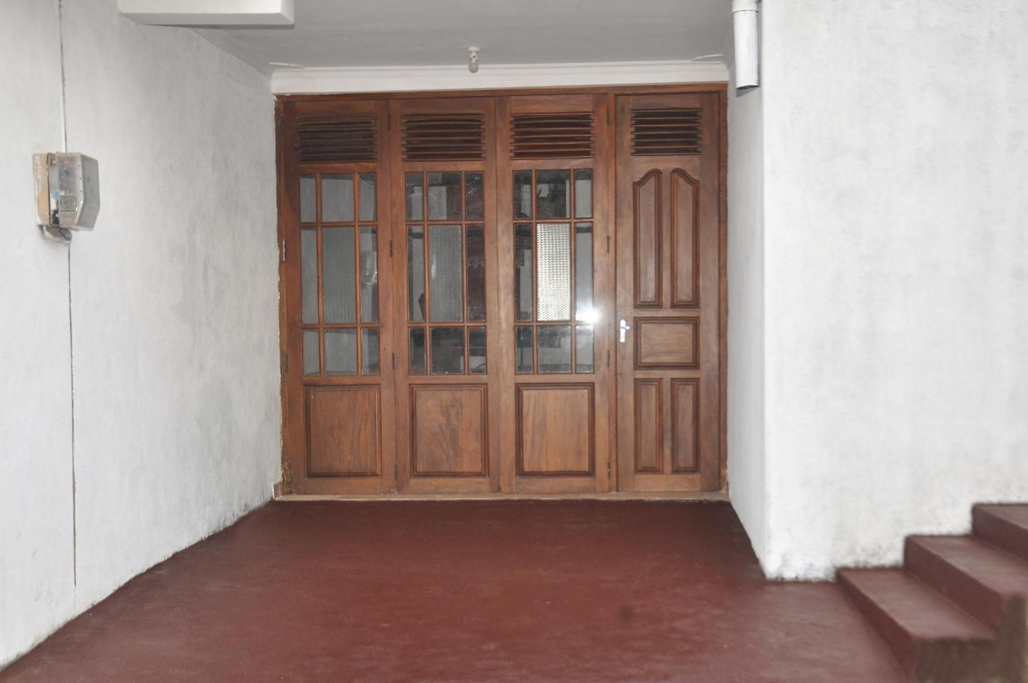 Golden Shower Inn Kandy Exteriör bild
